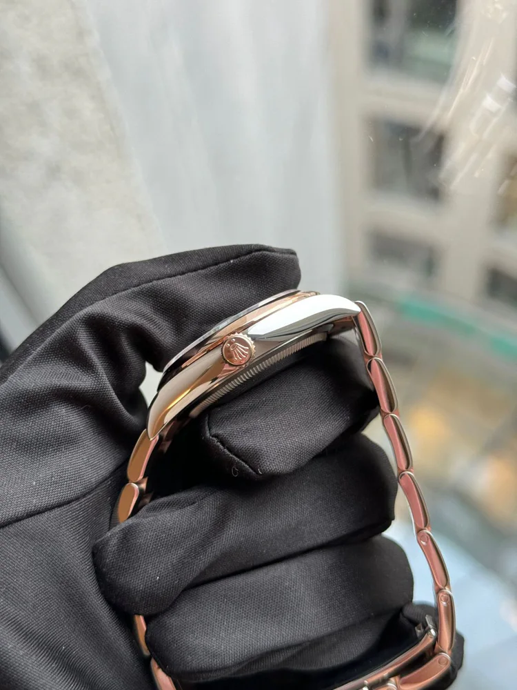 Rolex Datejust 36 box and papers 2024